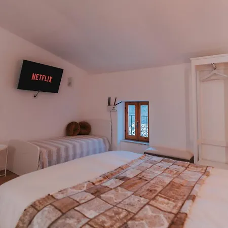 Time House Apartment Bassiano Exterior photo
