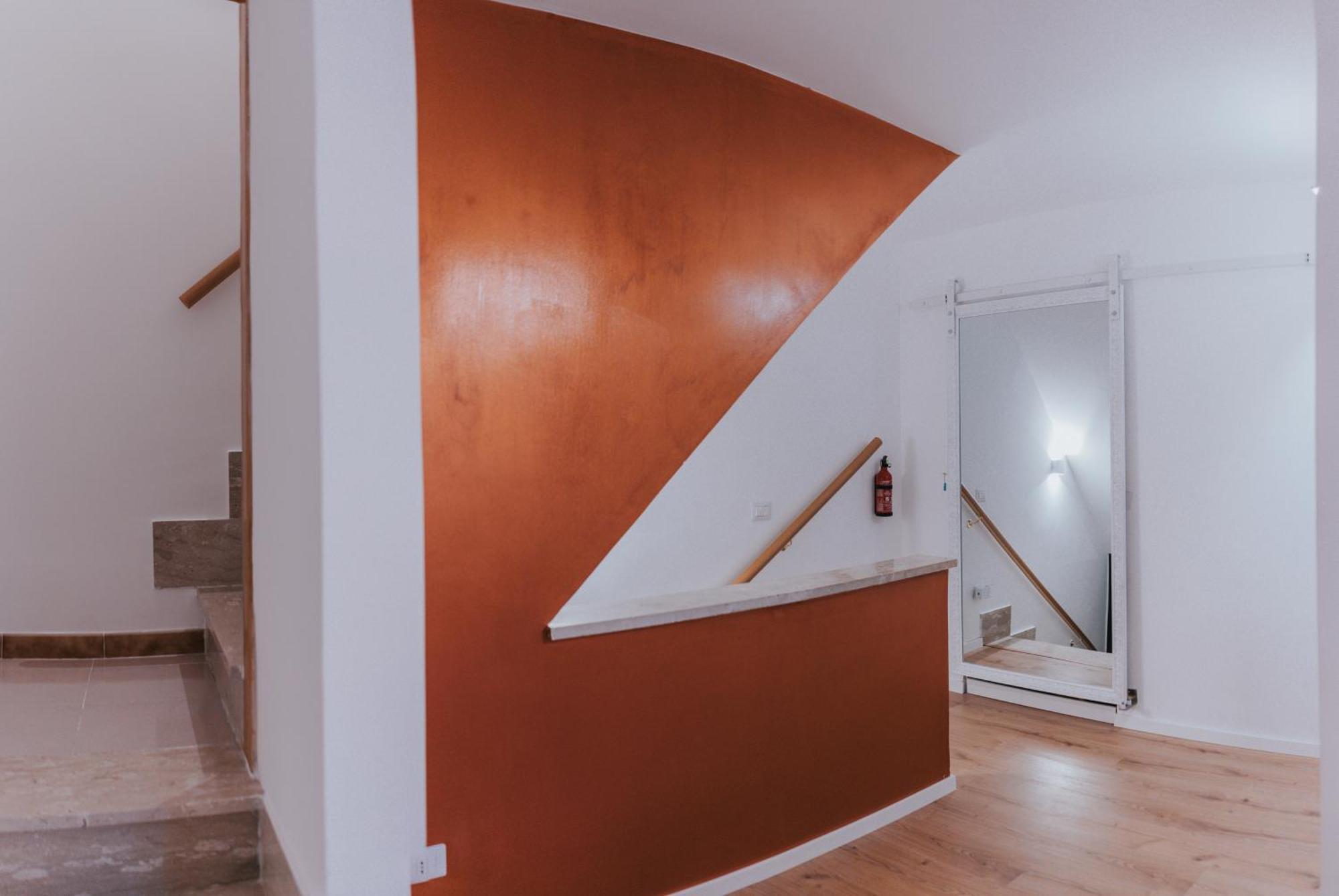 Time House Apartment *